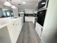 1985 PALM Manufactured Home