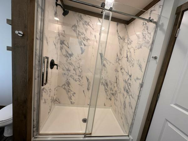 2025 Clayton 52NXI28603A Mobile Home