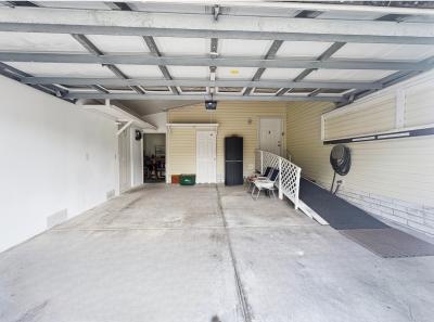Photo 3 of 45 of home located at 8078 W. Coconut Palm Dr. Homosassa, FL 34448