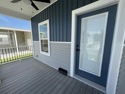 Photo 2 of 20 of home located at 1642 Voyager Drive Sarasota, FL 34234