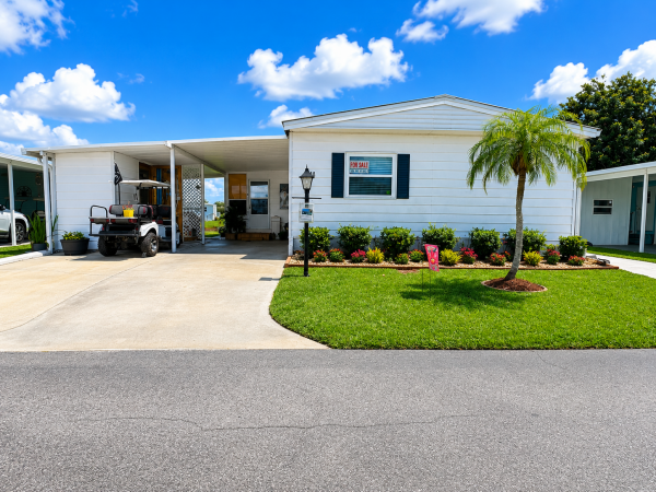 1981 TWIN Mobile Home For Sale