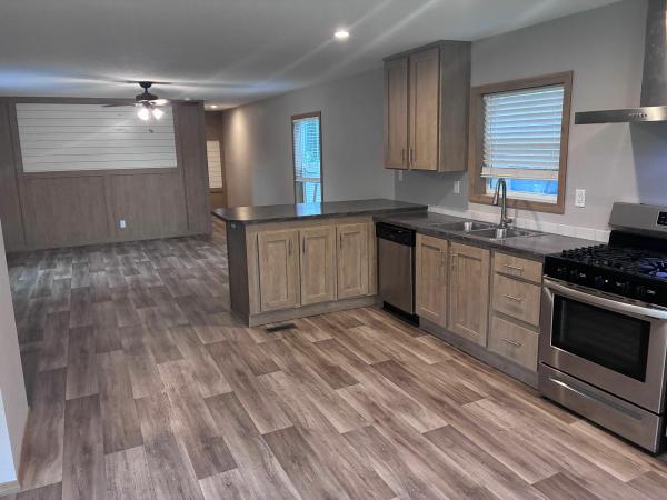 2022 Clayton Homes Inc Lifestyle Mobile Home