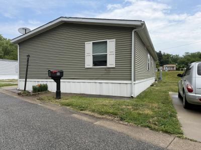 Photo 2 of 27 of home located at 76 East Us Hwy 6 Lot 88 #88 Valparaiso, IN 46383