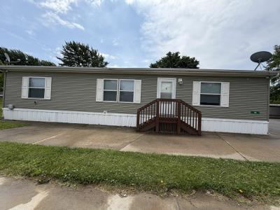 Photo 3 of 27 of home located at 76 East Us Hwy 6 Lot 88 #88 Valparaiso, IN 46383