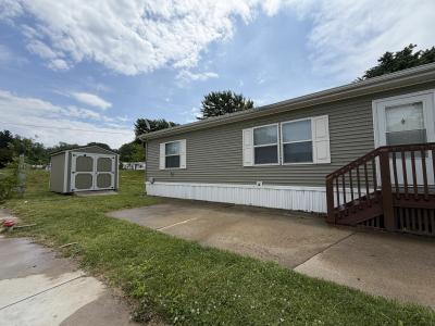 Photo 4 of 27 of home located at 76 East Us Hwy 6 Lot 88 #88 Valparaiso, IN 46383