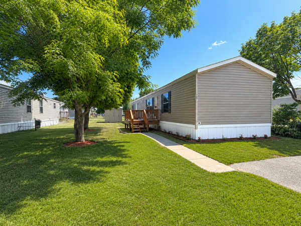 Photo 1 of 2 of home located at 4424 Buttercup Lane #253 Traverse City, MI 49685