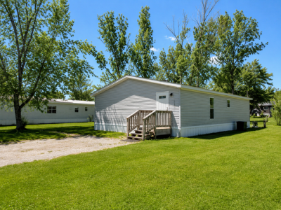 Mobile Home at 4238 Daffodil Circle #412 Traverse City, MI 49685
