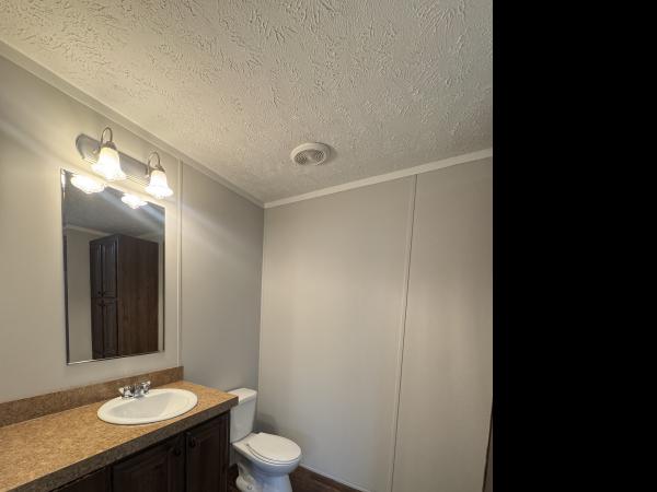 2014 Clayton 34SUN28523 Mobile Home