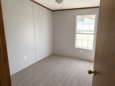 Photo 5 of 6 of home located at 1903 Eagle Court Potterville, MI 48876