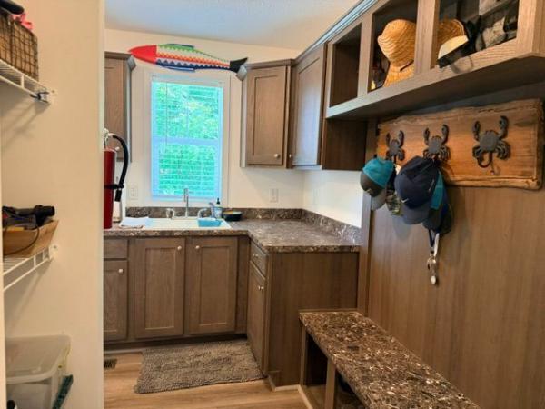 2022 Clayton Homes Inc The Residence Mobile Home