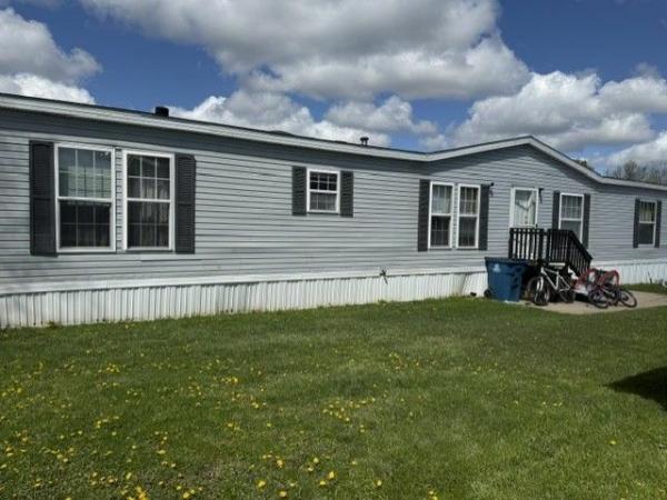 1992 REDMAN Mobile Home For Sale