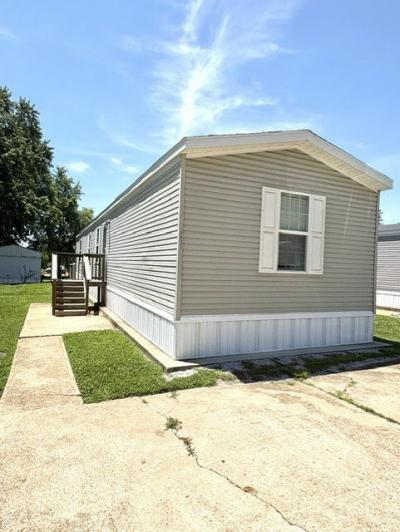 Mobile Home at 3533 W Fork Dr Lot 103 House Springs, MO 63051