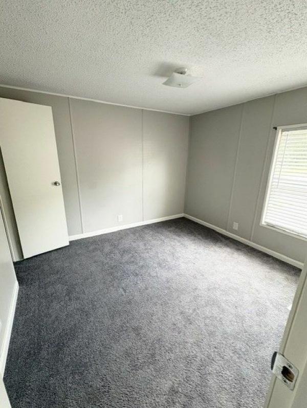 1999 Sunshine Homes Sunshine Mobile Home