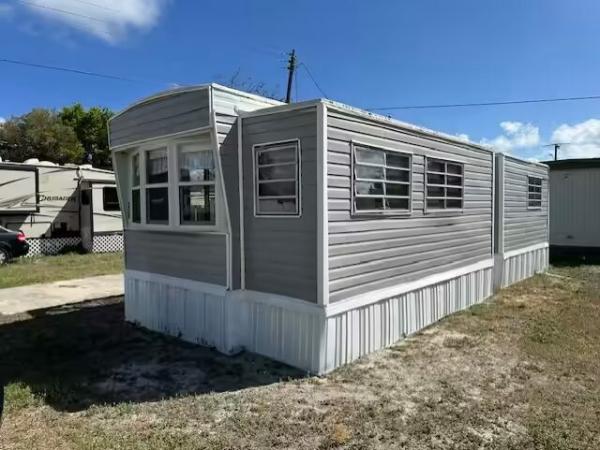 1982 Vaga  Home