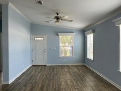 Photo 3 of 9 of home located at 1005 Ixora Court Naples, FL 34110