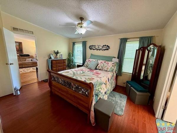 1992 Palm Harbor  Home