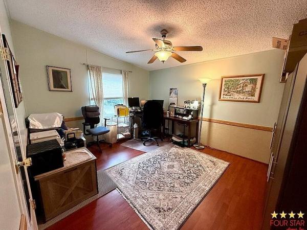 1992 Palm Harbor  Home