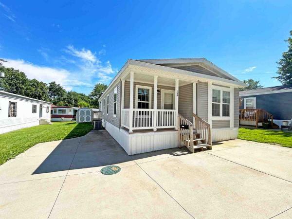 2023  Mobile Home For Sale