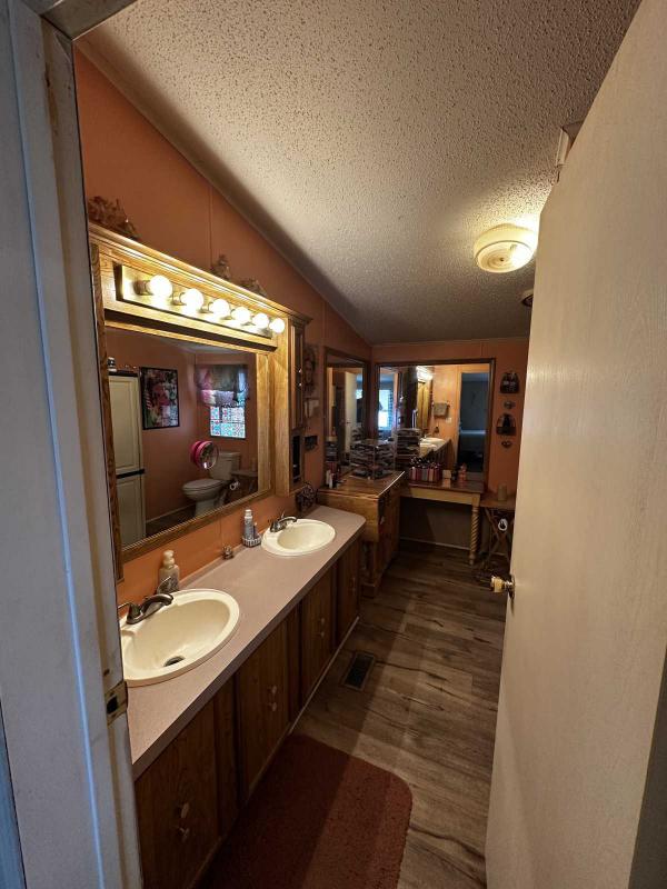 1995 Marlette Mobhm Mobile Home