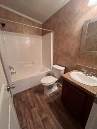 2014 Oak Creek 5801 Mobile Home