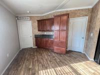 2014 Oak Creek 5801 Mobile Home