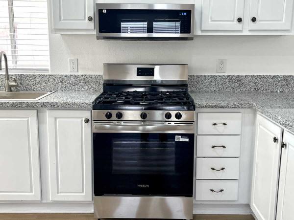 2012 CAVCO Manufactured Home