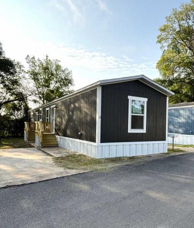 Mobile Home at 13 Espinosa Dr Austin, TX 78744