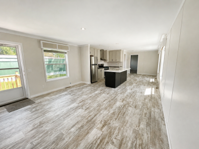 Photo 5 of 11 of home located at 444 California Street #101 Hutchinson, MN 55350