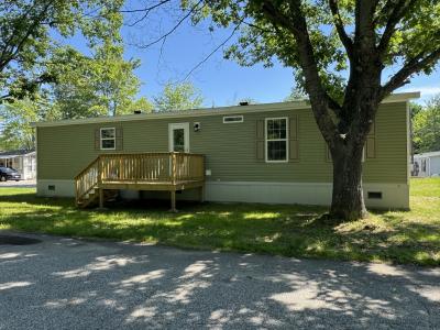 Mobile Home at 8 Locust Dr Norway, ME 04268