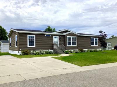 Mobile Home at 11816 Bay Harbor Holland, MI 49424
