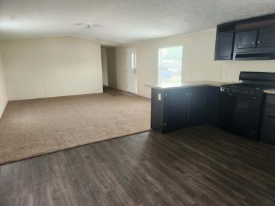 Photo 5 of 5 of home located at 490 Harrison Dr Davison, MI 48423