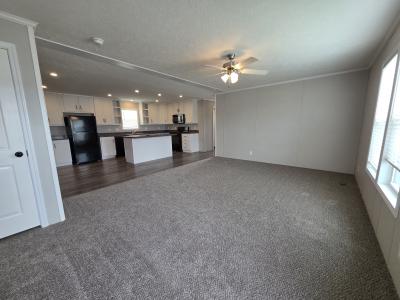 Photo 2 of 9 of home located at 815 Theresa Drive Flint, MI 48506