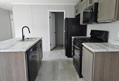 Mobile Home at 6111 University Avenue Lot Ua6111 Saginaw, MI 48604