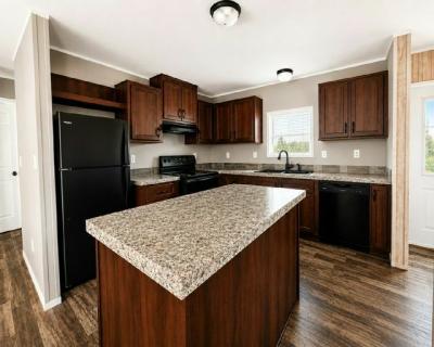 Photo 2 of 5 of home located at 1740 Hogue Ave Apopka, FL 32712
