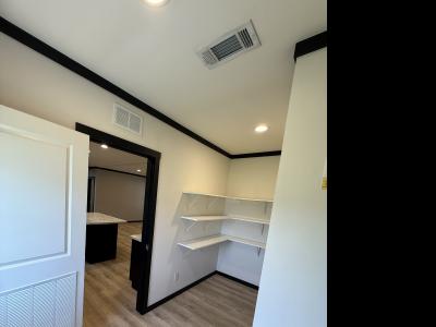 Photo 5 of 10 of home located at 7601 Daffan Lane #062 Austin, TX 78724