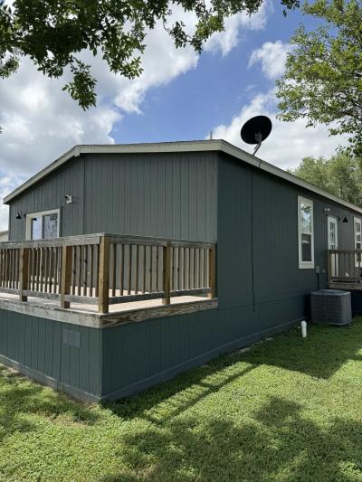 Photo 3 of 11 of home located at 7601 Daffan Lane #310 Austin, TX 78724