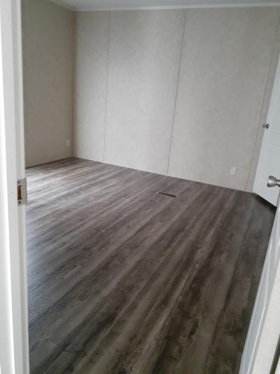 Photo 2 of 4 of home located at 1267 North East Blvd Site 8 Vineland, NJ 08360