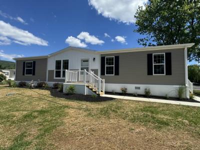 Mobile Home at 32 Derose Street Walnutport, PA 18088