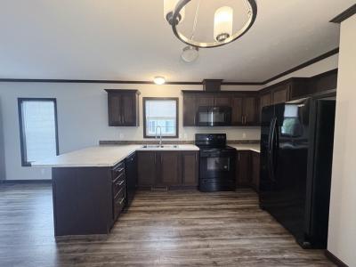 Mobile Home at 10694  East St Rt 762, #6 #6M Lockbourne, OH 43137
