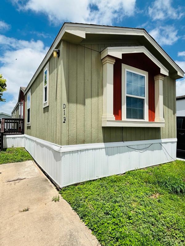 Photo 1 of 2 of home located at 6301 Old Brownsville Road #D13 Corpus Christi, TX 78417