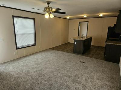 Photo 4 of 9 of home located at 16031 Beech Daly, #62 Taylor, MI 48180