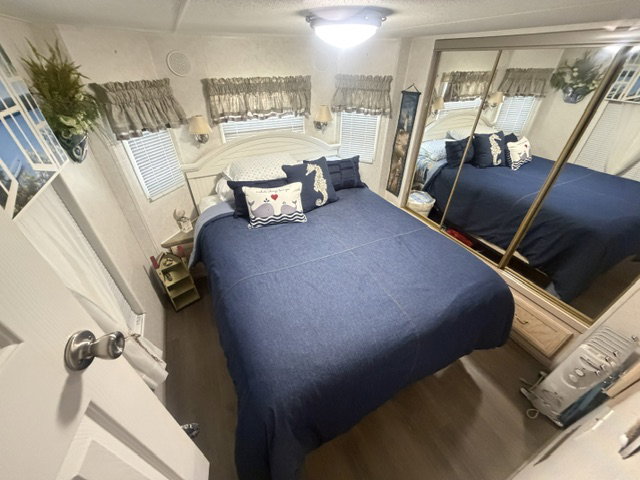 2004 Kropf Unknown Mobile Home