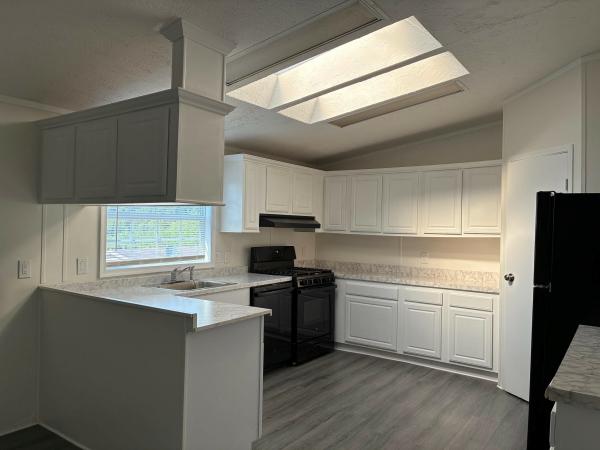 2003 Skyline 103M S-8667-CT  Home