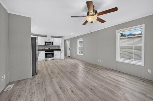 2026 Redman Homes 180 NWS-L-25208  Home