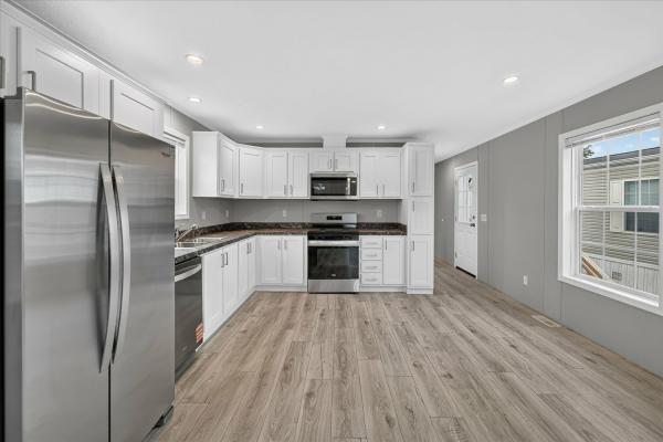 2026 Redman Homes 180 NWS-L-25208  Home