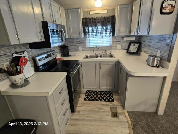 1993 Mobile Home