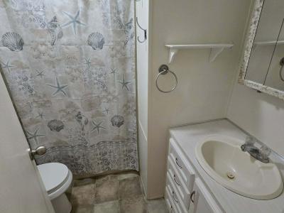 Photo 5 of 17 of home located at 37354 Toni Dr Avon Park, FL 33825
