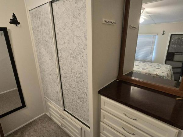 1985 Mobile Home