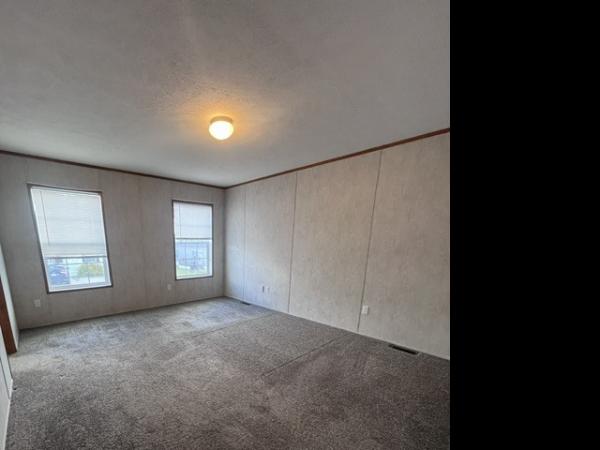 2023 Eagle River LC-60J6003  Home