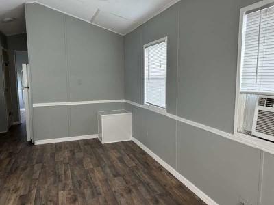 Photo 5 of 14 of home located at 6105 Land O Lakes Blvd 19 Land O Lakes, FL 34638